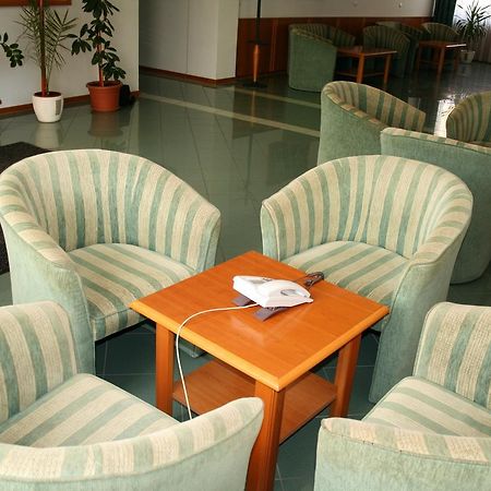 Park Hotel Es Rendezveny Centrum Babolna Екстер'єр фото