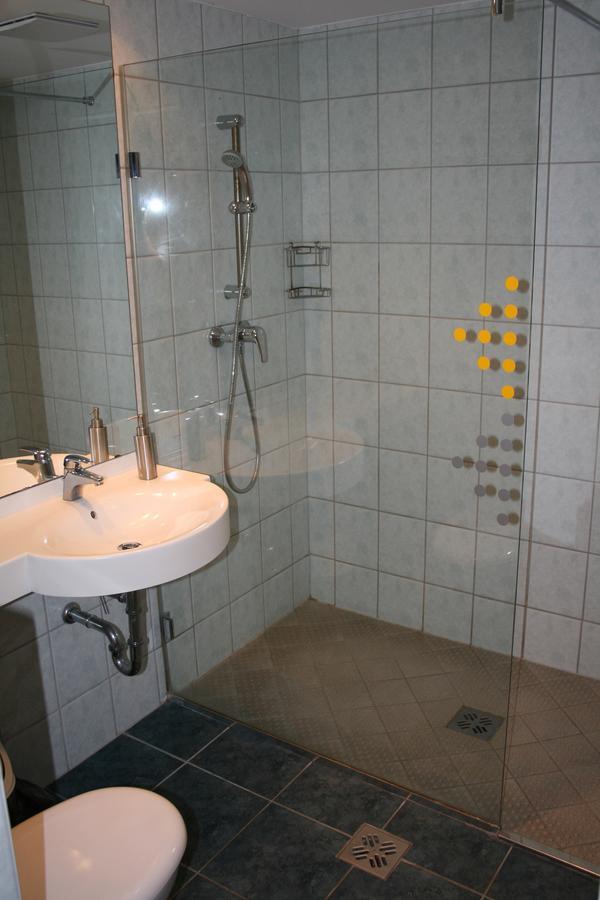 Park Hotel Es Rendezveny Centrum Babolna Екстер'єр фото